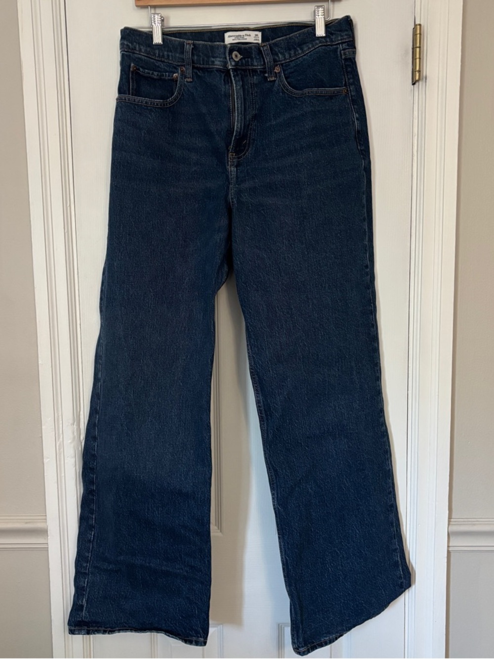 Abercrombie & Fitch | High Rise 90’s Relaxed